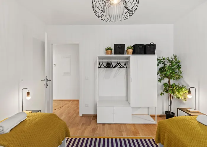 Long Term - Near Klinik Floridsdorf - On-site Parking For 19,90 Eur *