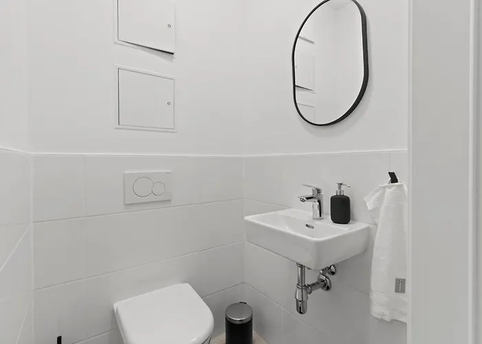 Apartment Long Term - Near Klinik Floridsdorf - On-site Parking For 19,90 Eur
