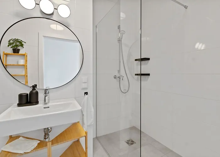 Long Term - Near Klinik Floridsdorf - On-site Parking For 19,90 Eur Apartment *