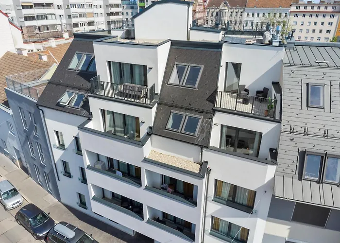 Apartment Long Term - Near Klinik Floridsdorf - On-site Parking For 19,90 Eur