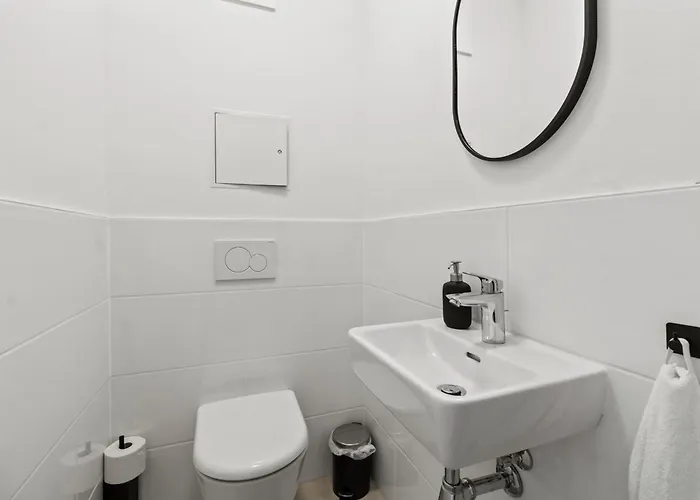Long Term - Near Klinik Floridsdorf - On-site Parking For 19,90 Eur Apartment Wien