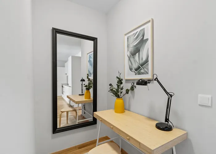 Apartment Long Term - Near Klinik Floridsdorf - On-site Parking For 19,90 Eur Wien
