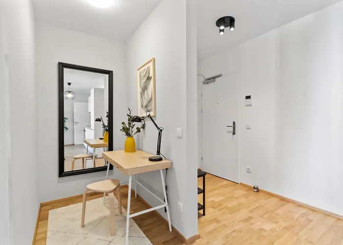 Apartment Long Term - Near Klinik Floridsdorf - On-site Parking For 19,90 Eur *