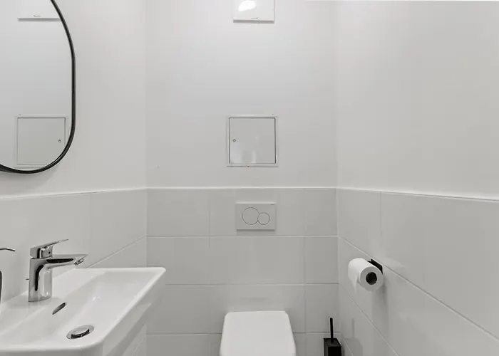Apartment Long Term - Near Klinik Floridsdorf - On-site Parking For 19,90 Eur *